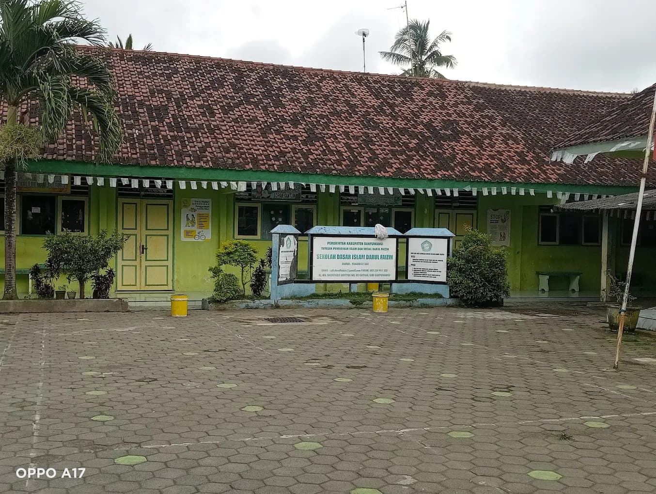 Gedung Yayasan Pendidikan Islam Darul Faizin